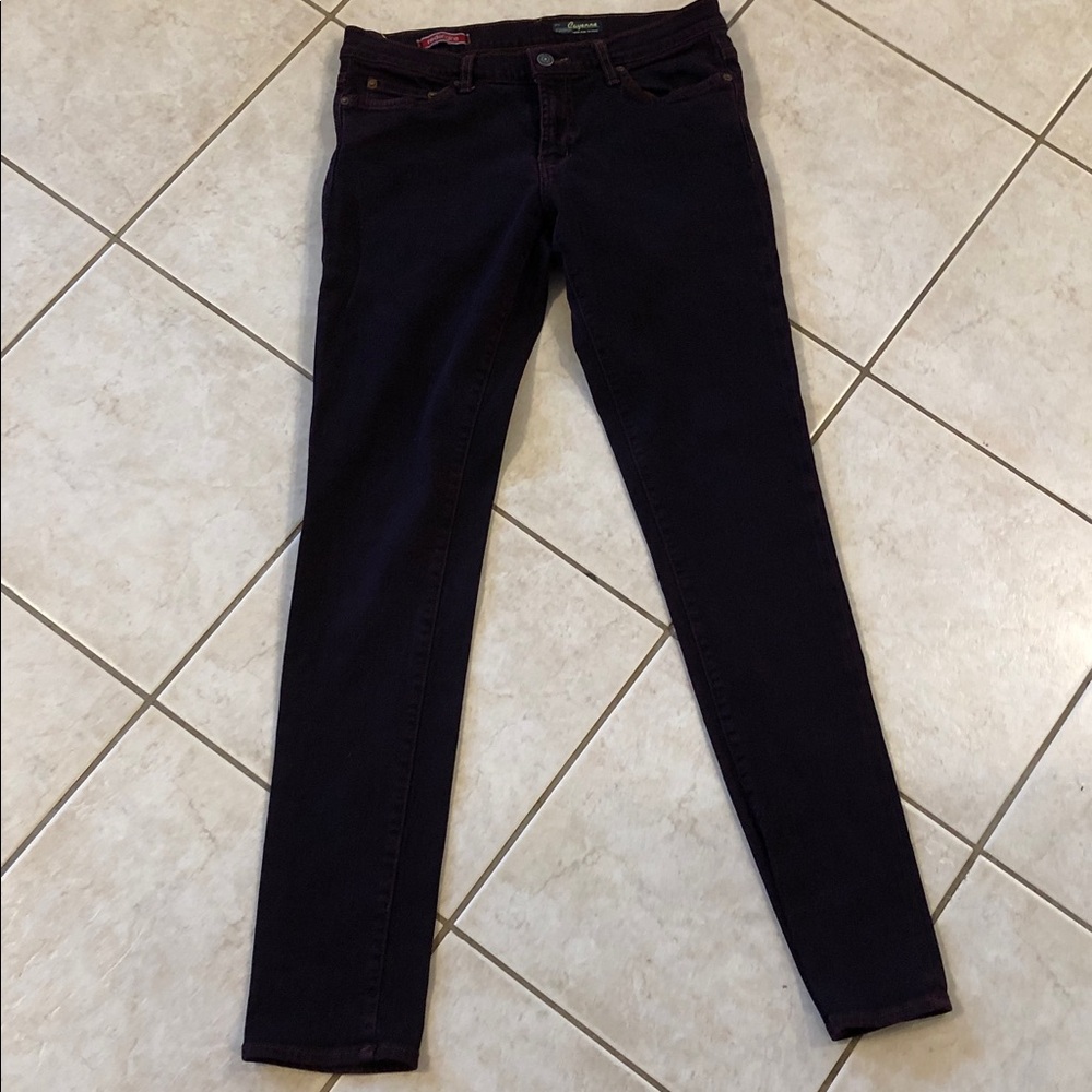Red Engine low rise skinny wine colored jeans size 32